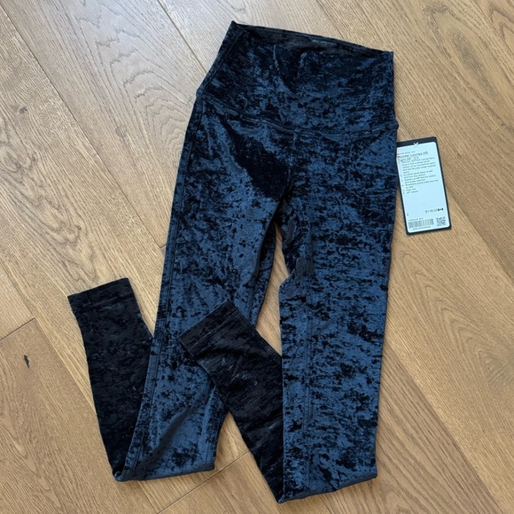 Lululemon Wunder Lounge High Rise Velvet Tight 28' - NWT - Black - Size 2 - Picture 3 of 6